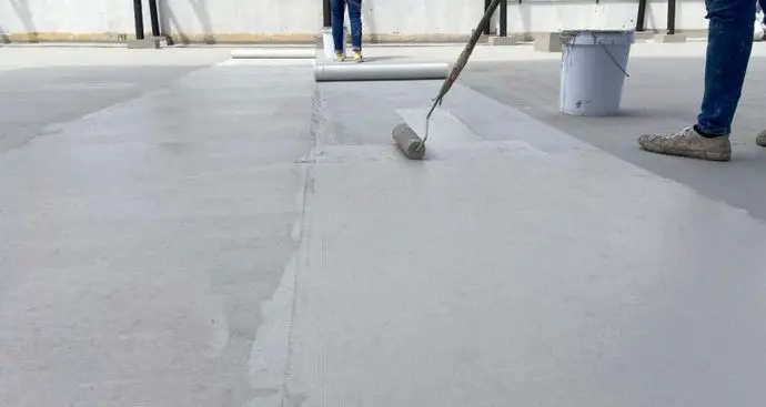Reinforced plastic mesh for waterproofing on the roof, rubber roof or rubber coating.