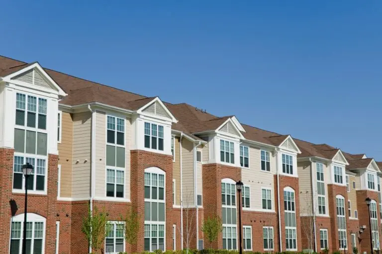 apartment complex with shingle roofs