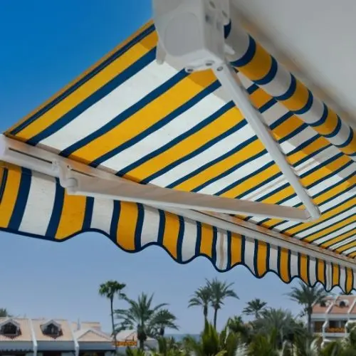 Retractable Patio Awnings