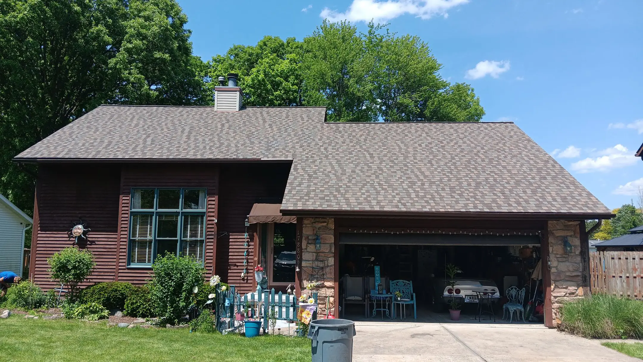 contact-hero-buckeye state roofing-hinckley