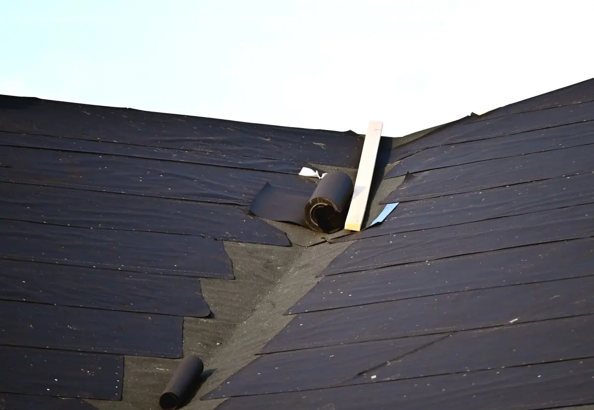 roof black underlayment