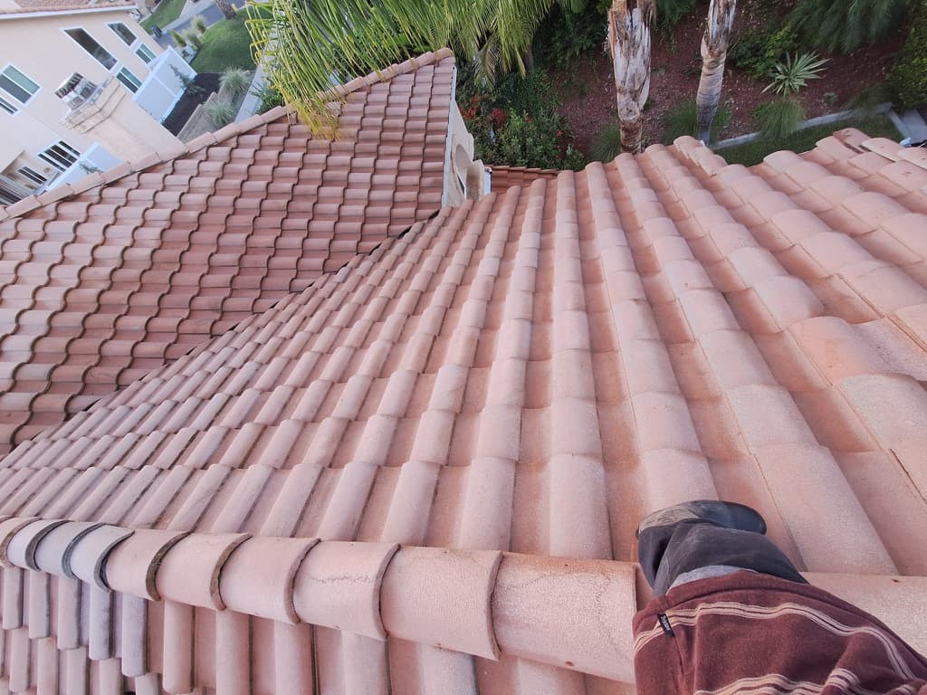 Roof Cleaning Carlsbad, CA