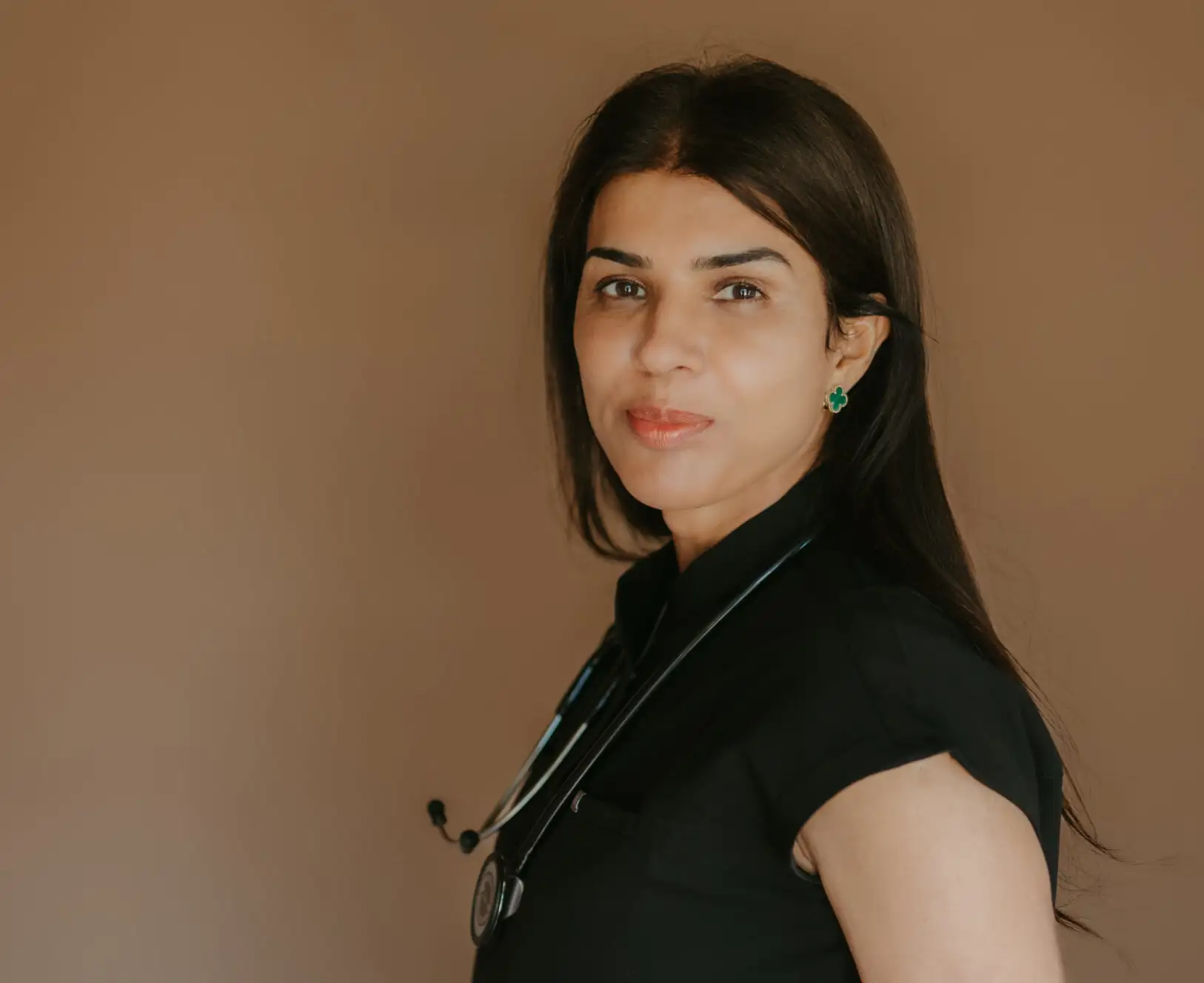 Dr. Virpal Thiara, a board-certified internal medicine physician dr virpal