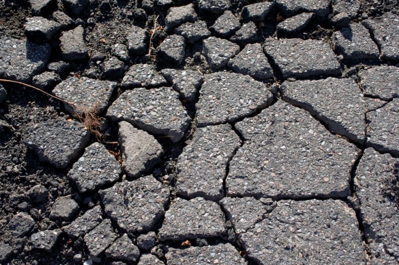 SMI Paving commercial paving company