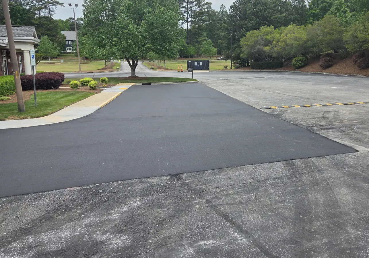 Asphalt Parking Lot & Road Repair asphalt patching