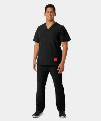 Men's WYND Multi-Pocket Scrub Top