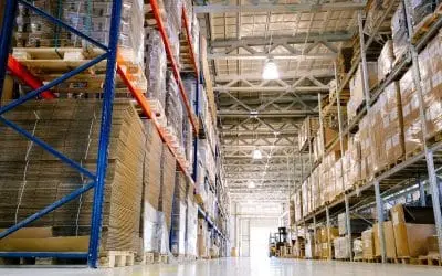 Commercial Junk Removal Tips for Organized Warehouse Space