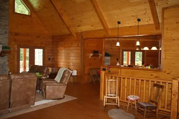 Custom Log Cabin Interior Accents