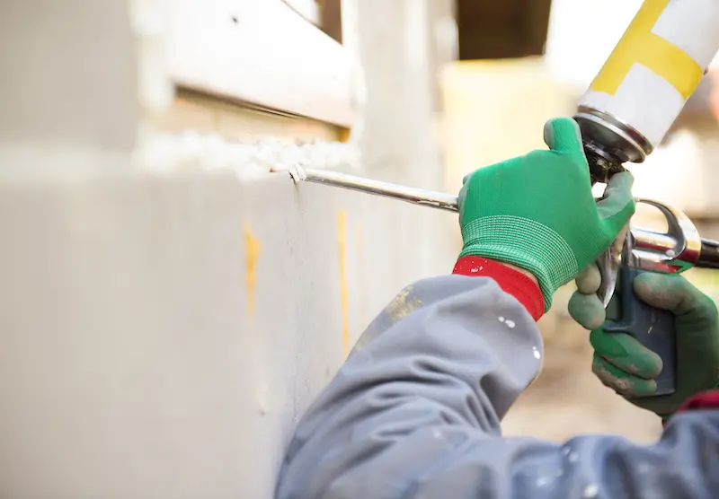Maintaining Your Log Home Over the Summer