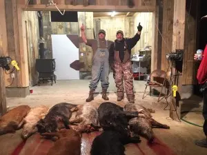 Atlanta Group hog hunt