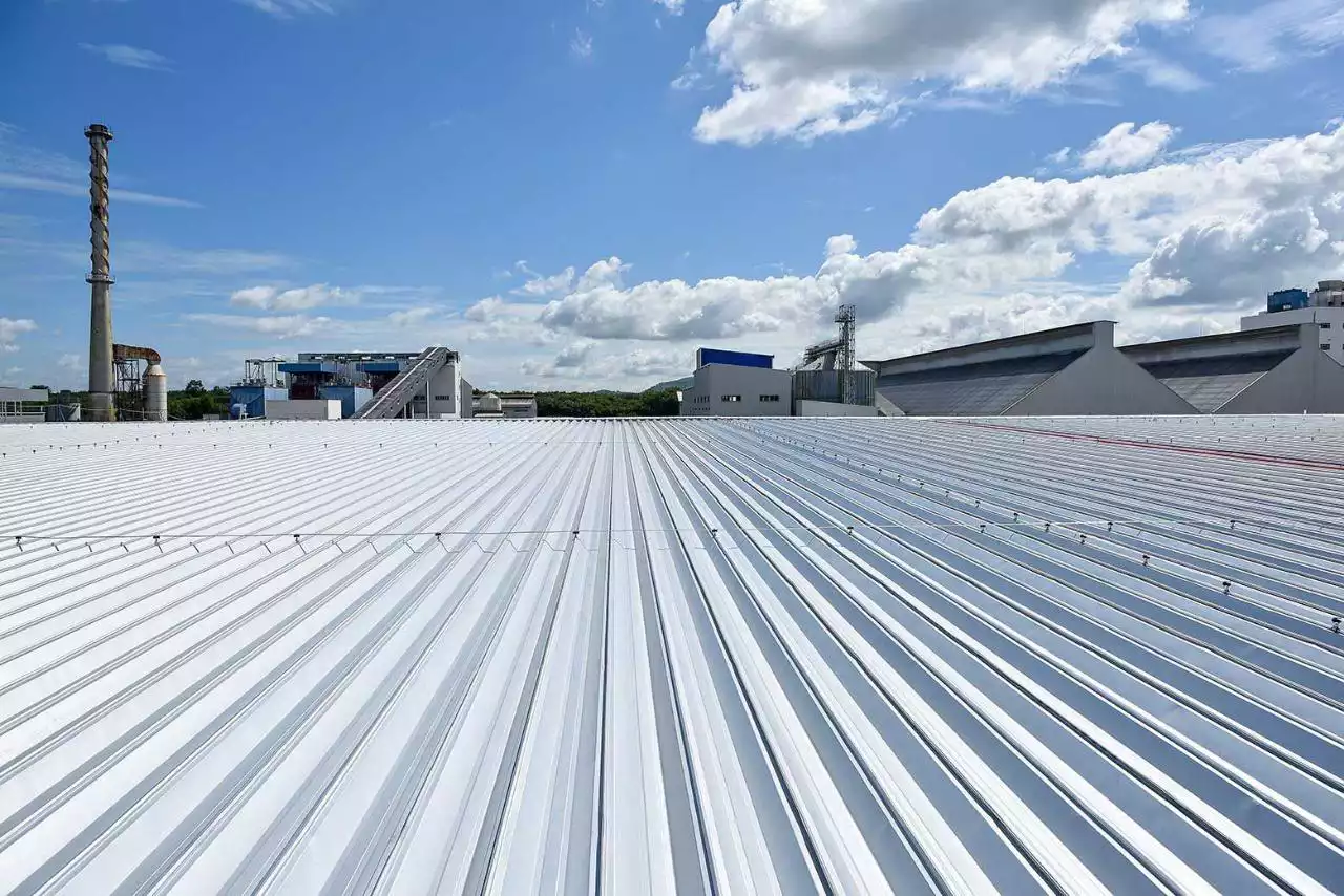 R Panel Metal Roofing Commercial