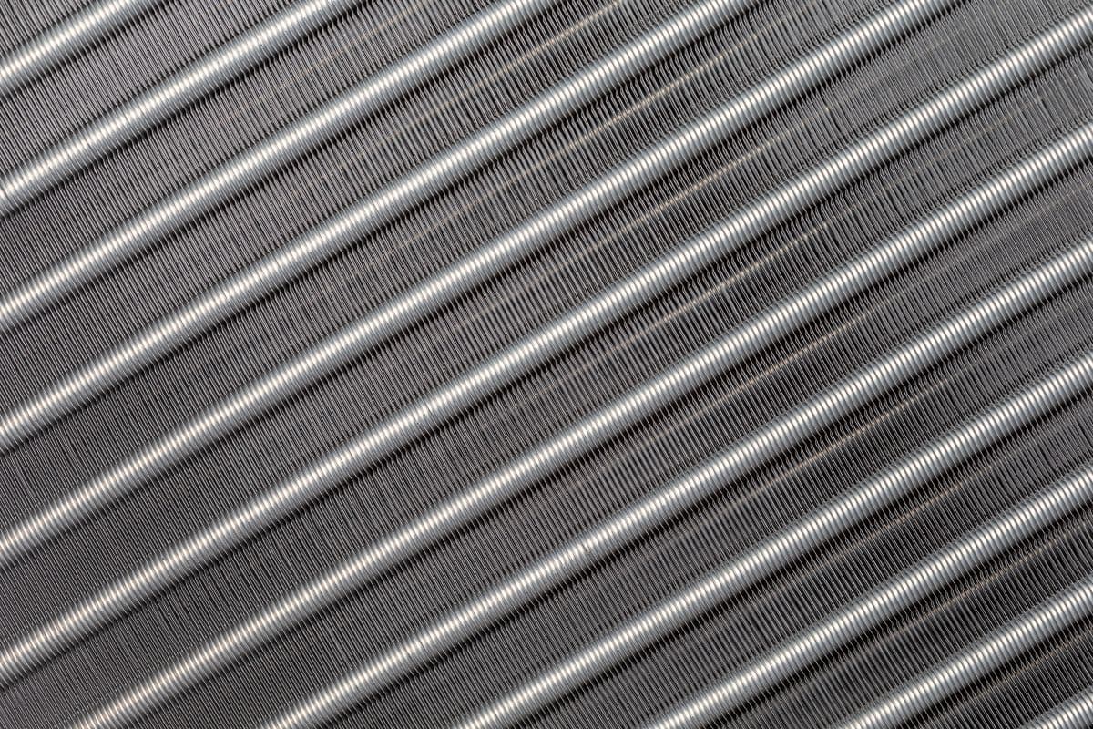 Aluminum fins of condenser for air conditioner
