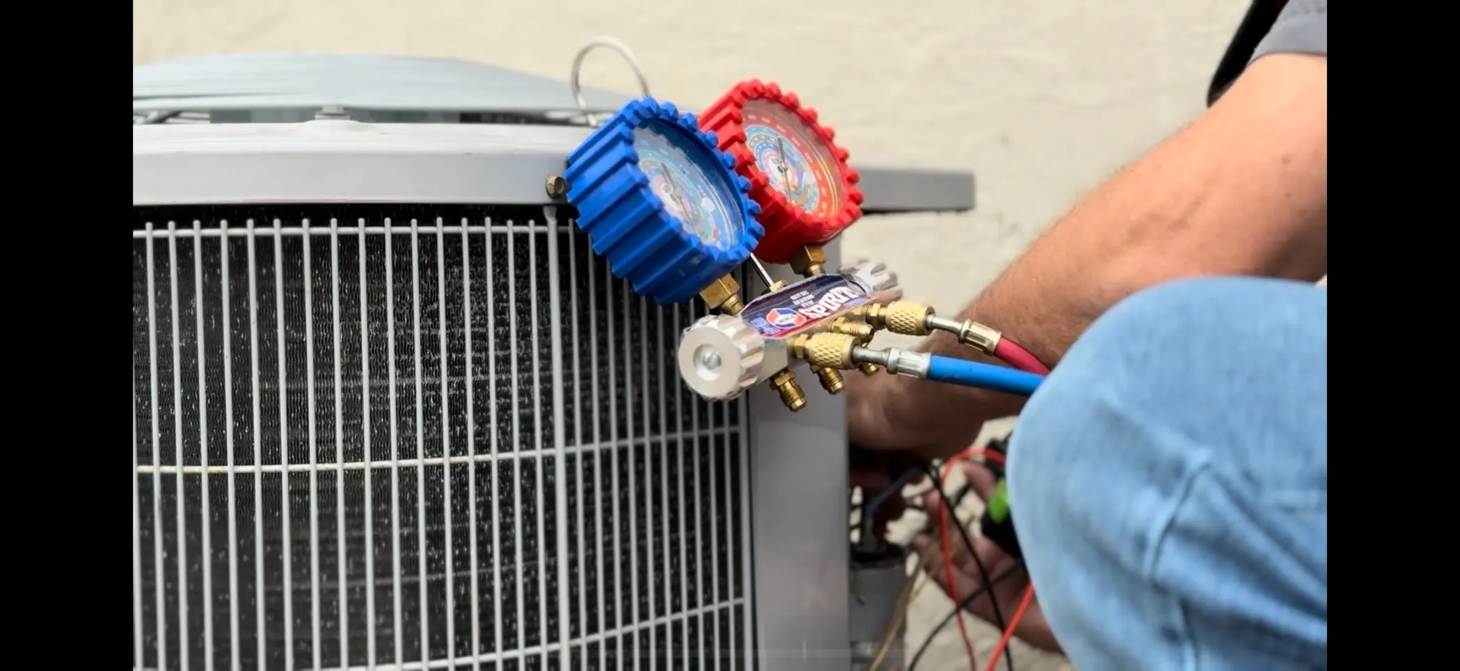 AC maintenance - manifold gauge refrigerant check on condenser