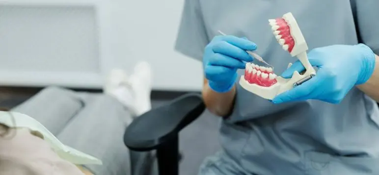 make dentures last image