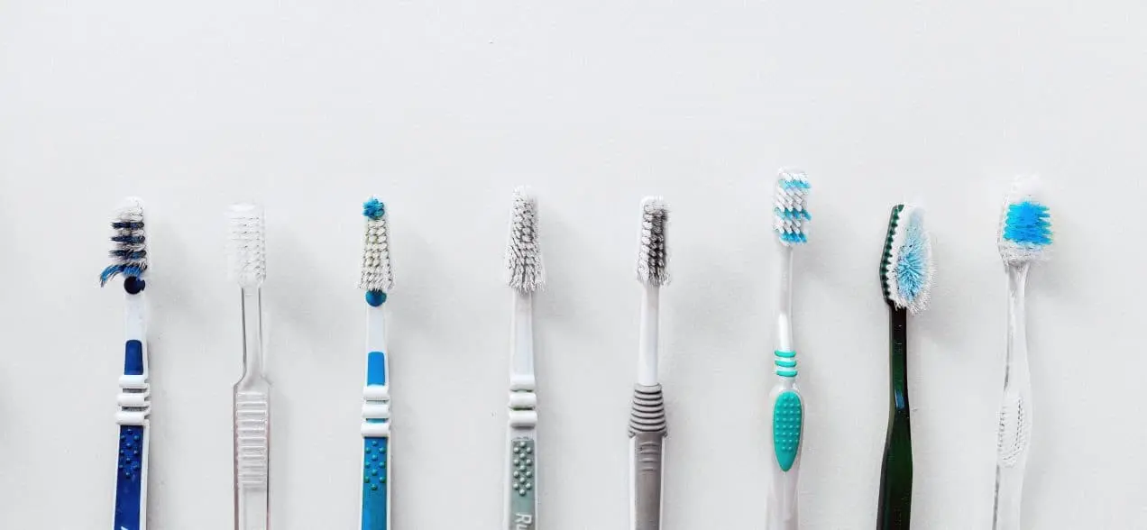 Choosing a Toothbrush image