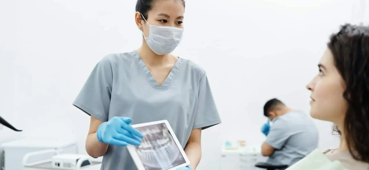 emergency dentist image