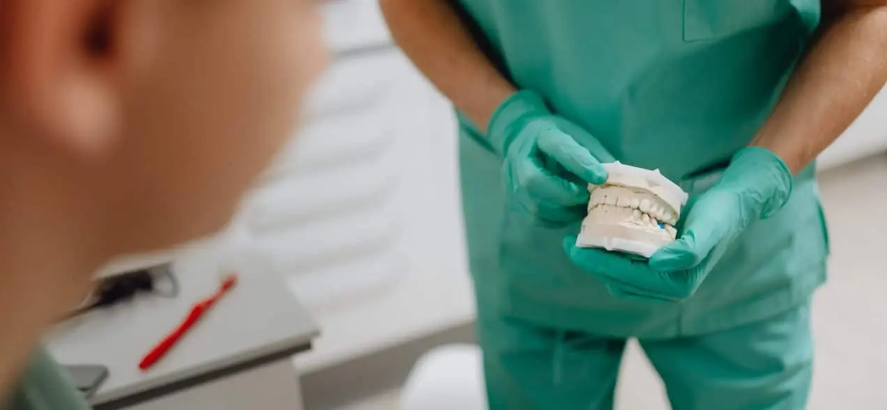 Replacing Missing Teeth – What Are Your Options image