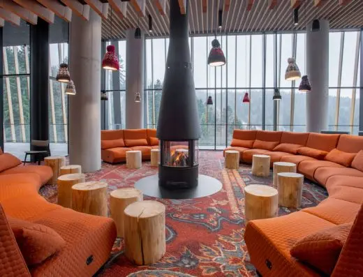 Hotel Nomad