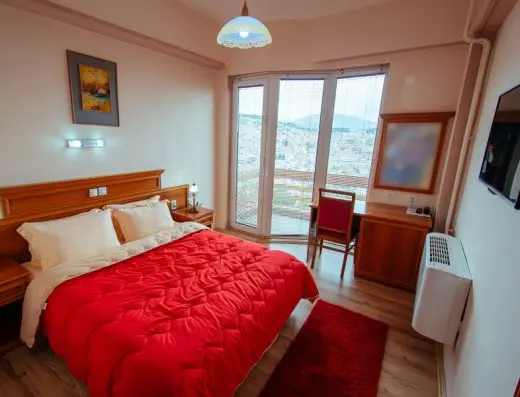 Hotel Montana