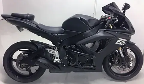 Carbon Fiber Wrapping on Motorcycle Carbon Fiber Wrapping on Motorcycle