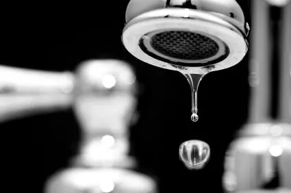 water dripping from the faucet