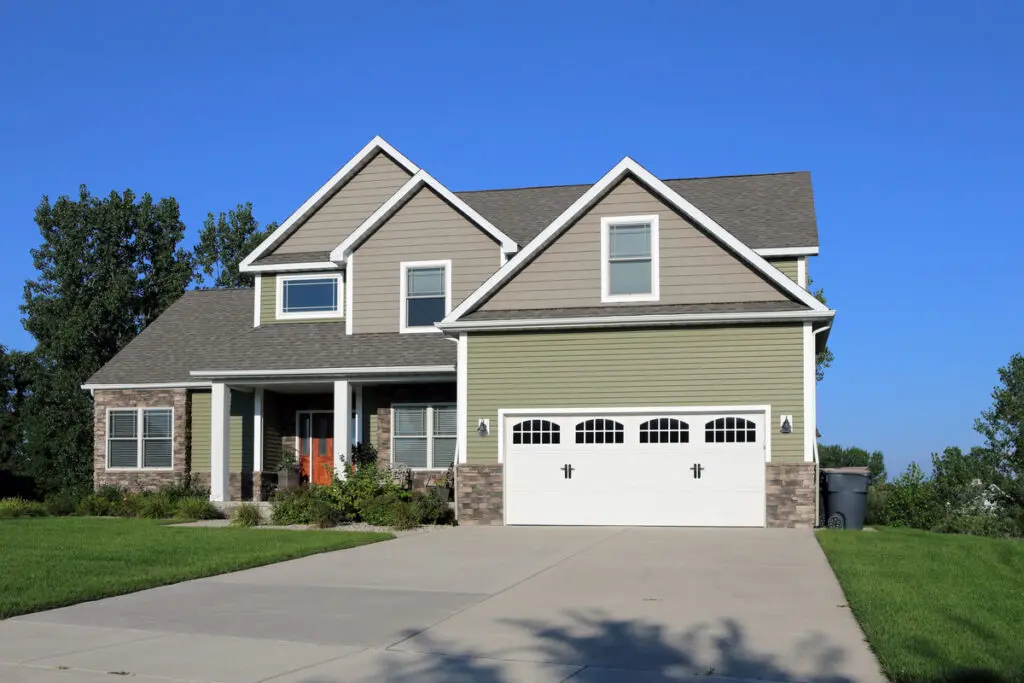 hardie board siding cost