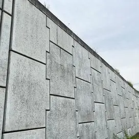 Concrete Retaining Walls