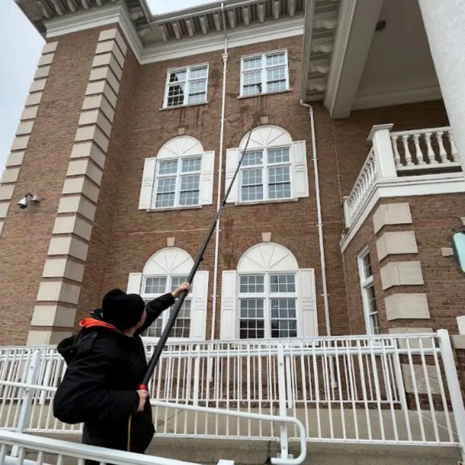 Window Cleaning Waterford, MI