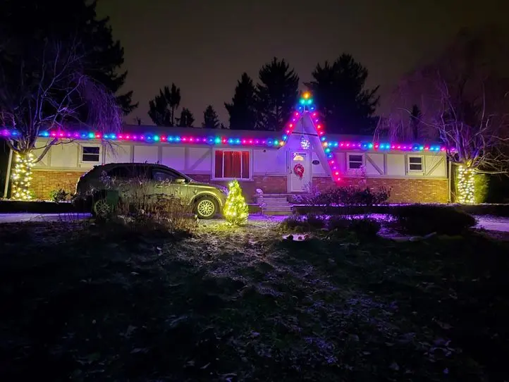 Christmas Light Installation services in Oakland County MI