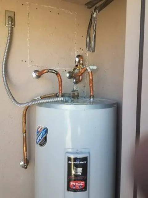Zing Plumbing - Water Heater Installation