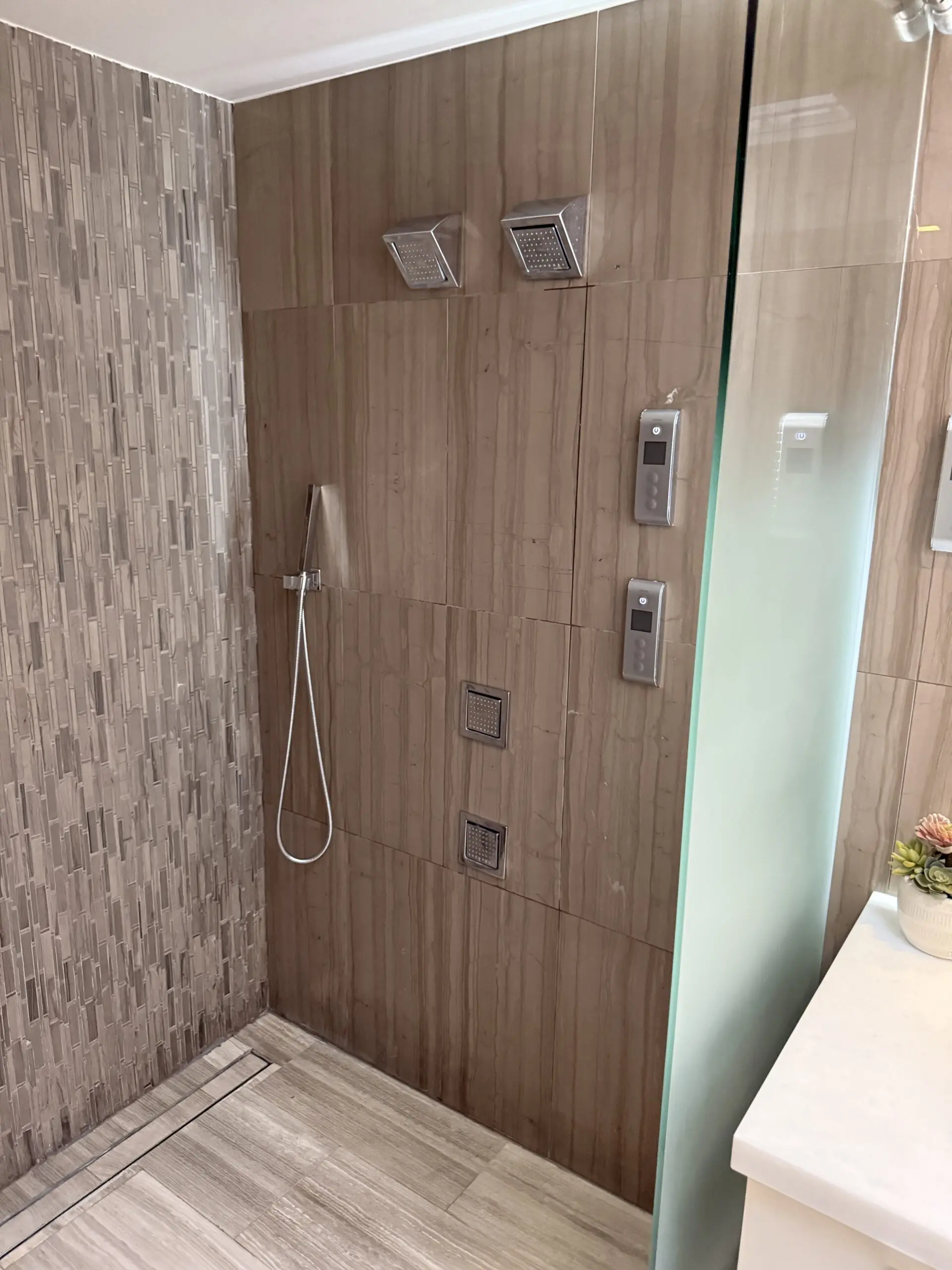 Bathroom 4