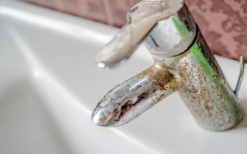 5 Must-Do Water Softener Maintenance Tasks