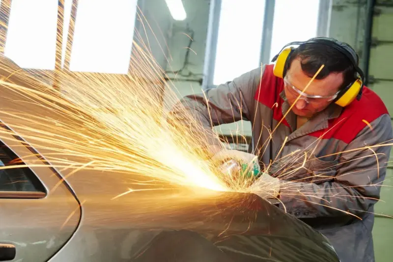 Collision repair service overview at 850 Autos Collision Center in Tallahassee