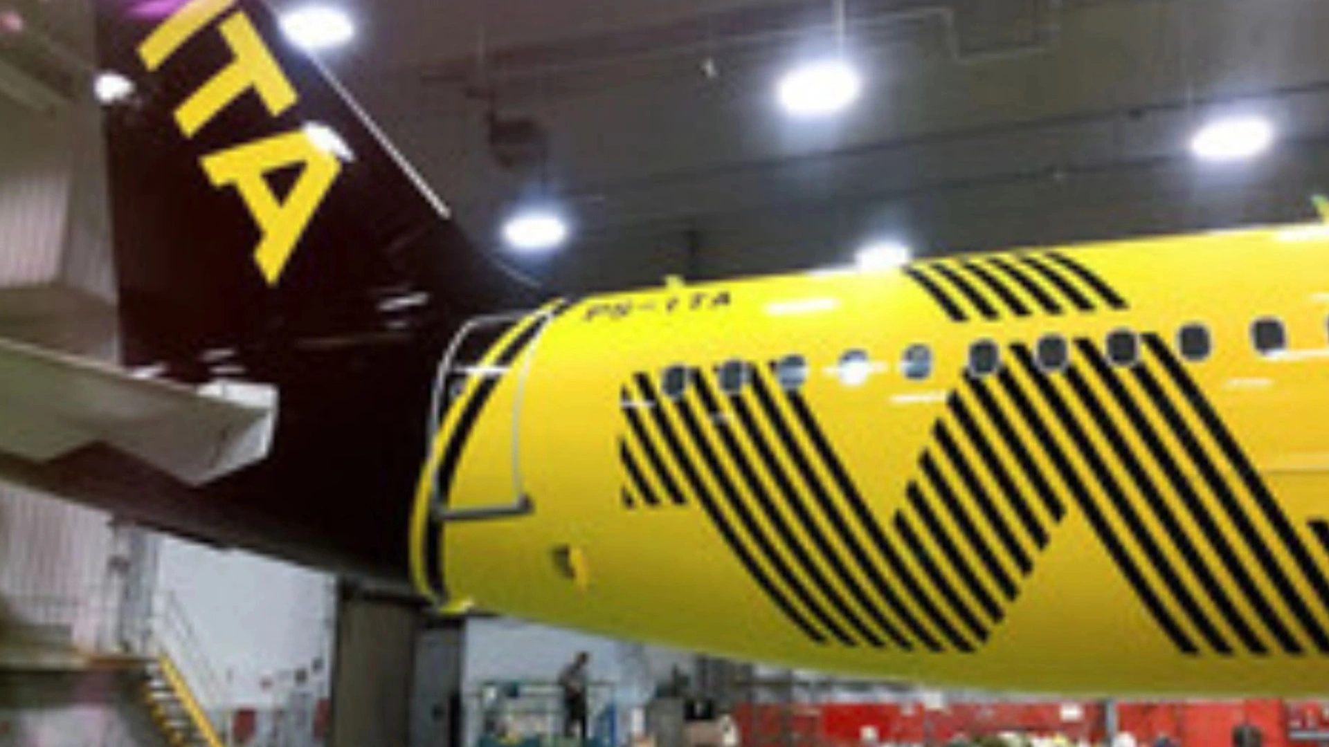 Precise Aircraft Restriping Updates in Lawton, OK