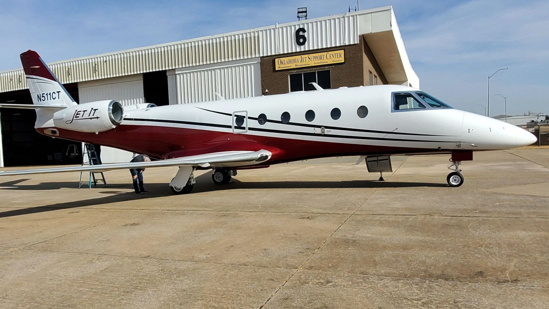 professional aircraft painting services near me professional aircraft painting services near me