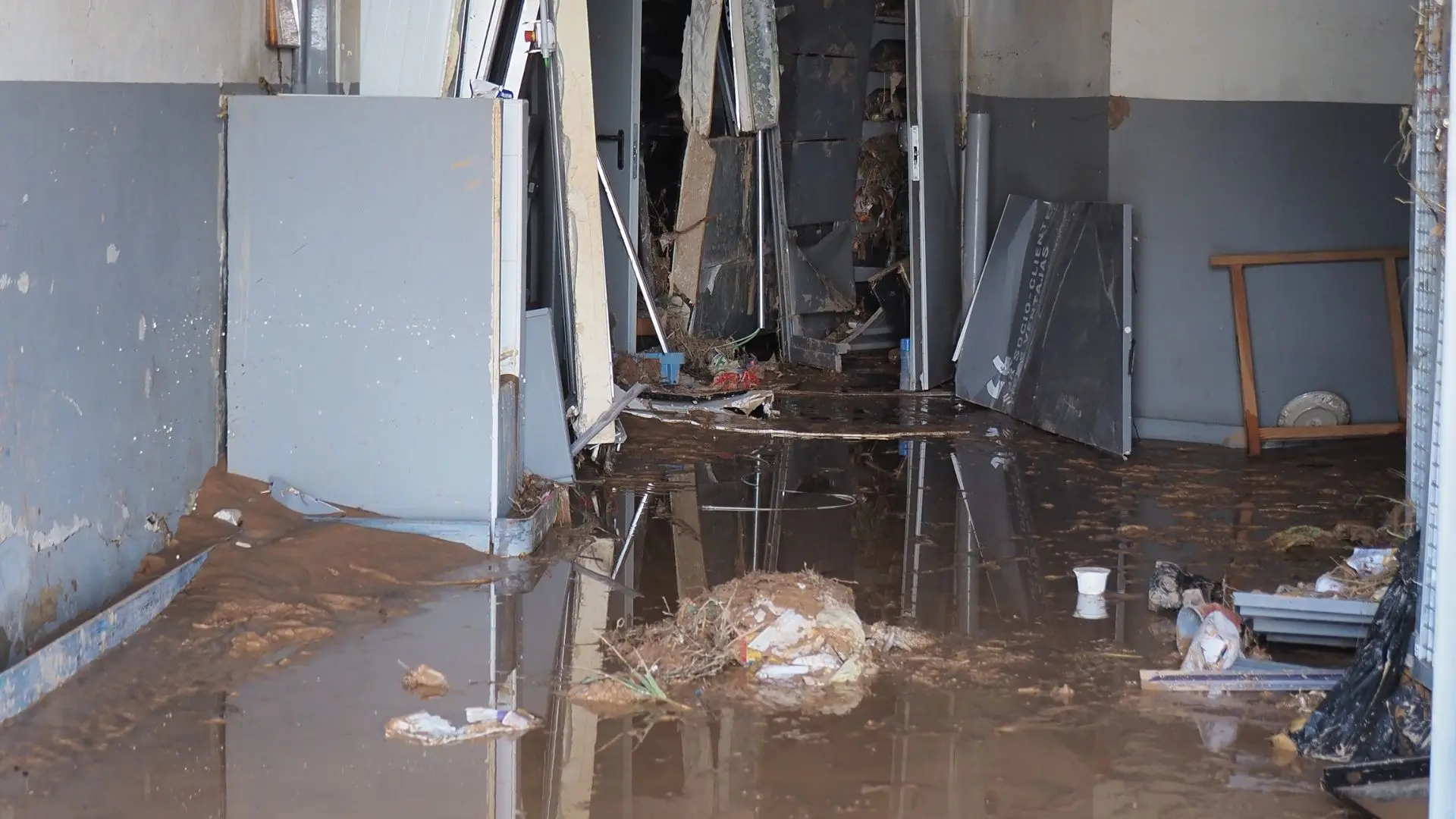 commercial water damage restoration houston tx