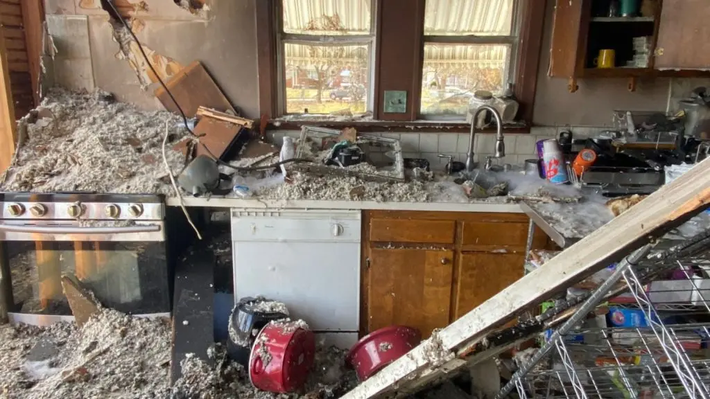 Ally 1 Disaster Solutions - How Does Fire Damage Restoration in Utah Handle Soot and Ash Removal Effectively?