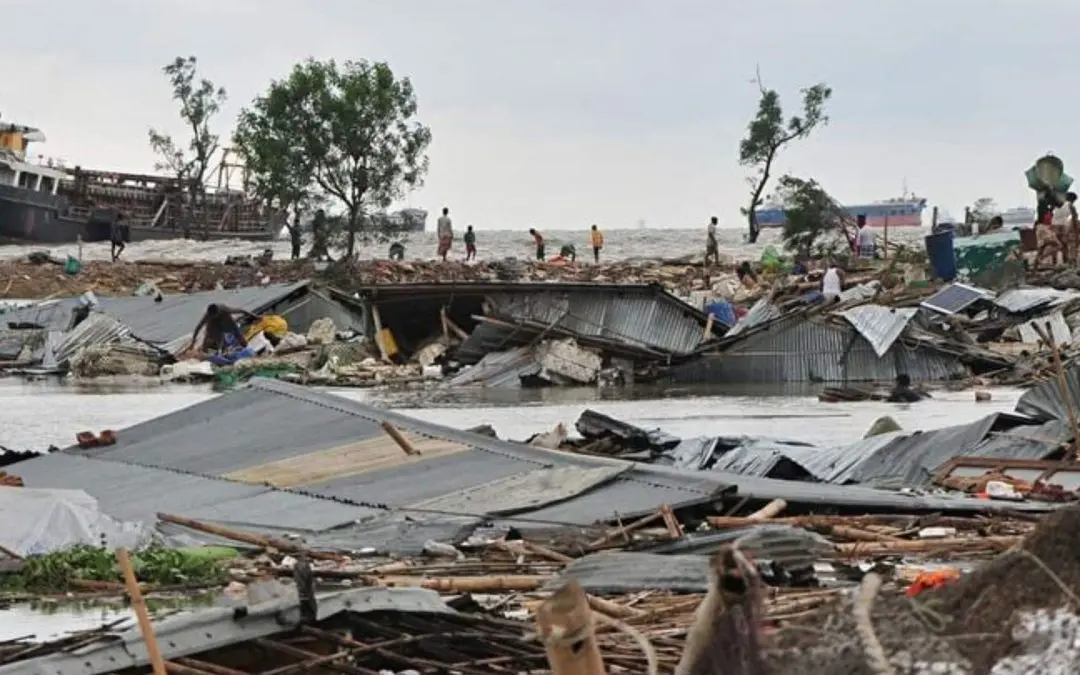 How Can You Prevent Permanent Damage After a Flood in West Palm Beach, FL?