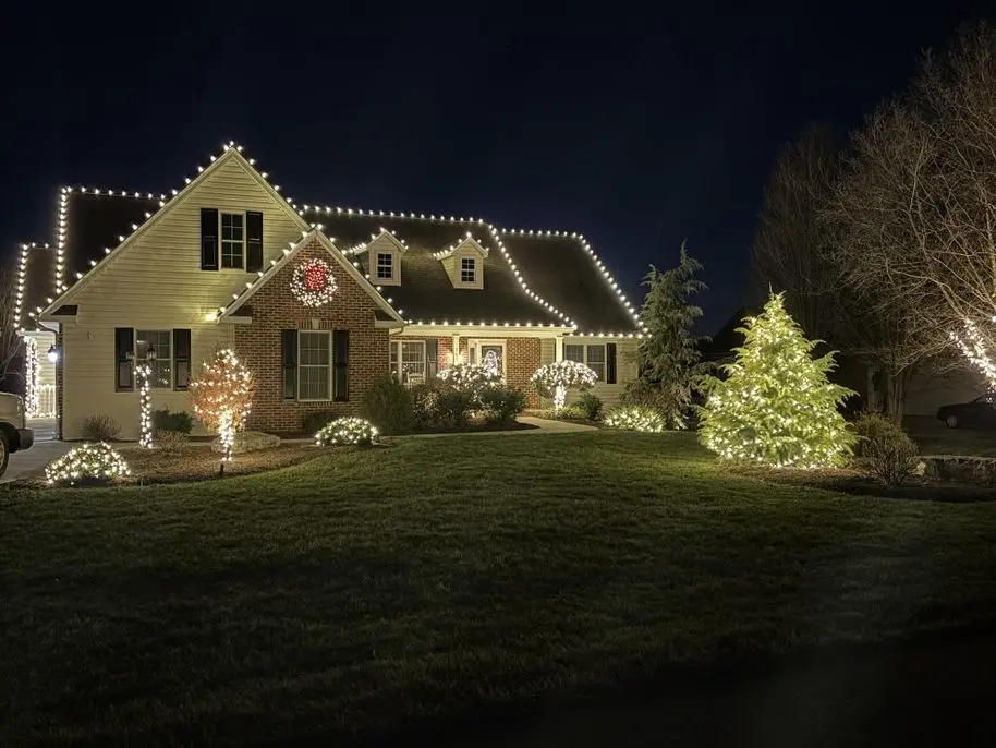 Christmas Light Installation Rockingham County, VA