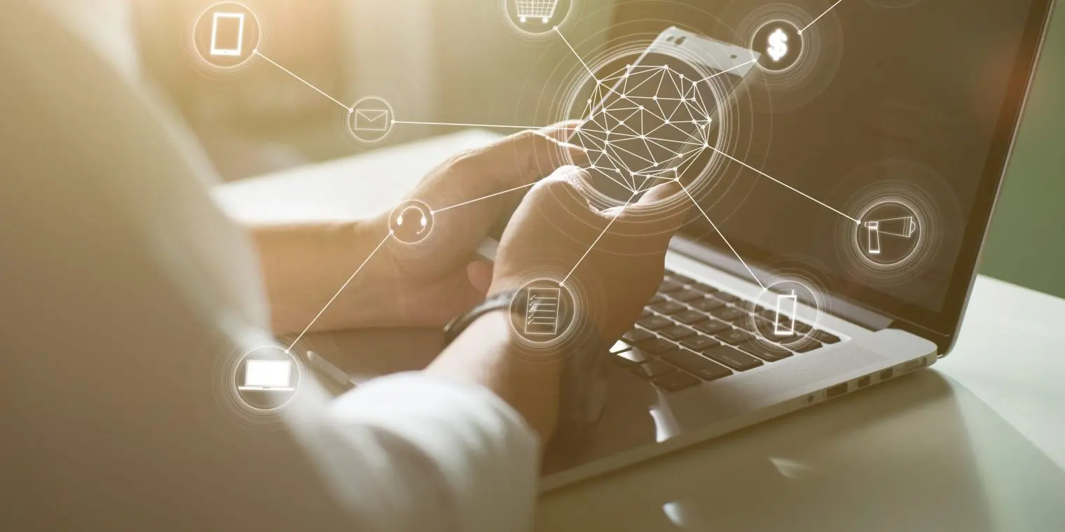 Outsourcing Social Media to Optimize Your Work Life