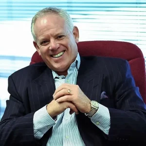 Dr. Michael Gordon