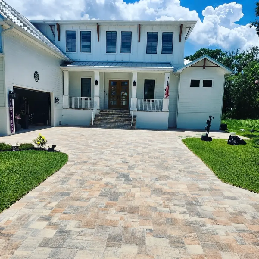 Driveway Cleaning Tampa, FL