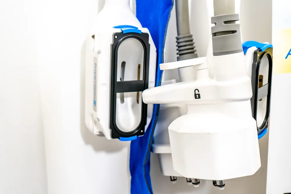 how many coolsculpting sessions