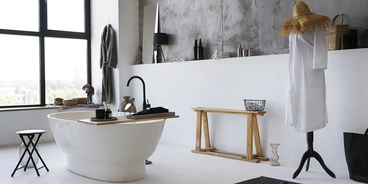 how long does it take to remodel a bathroom​