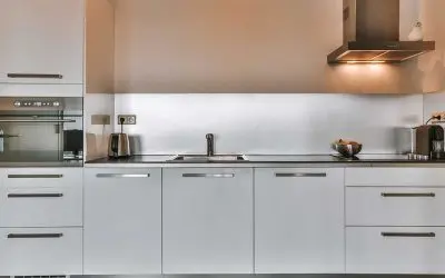 Choosing Between MDF and Plywood for Your Kitchen Cabinets During a Remodel