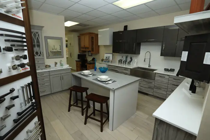 Dark Kitchen