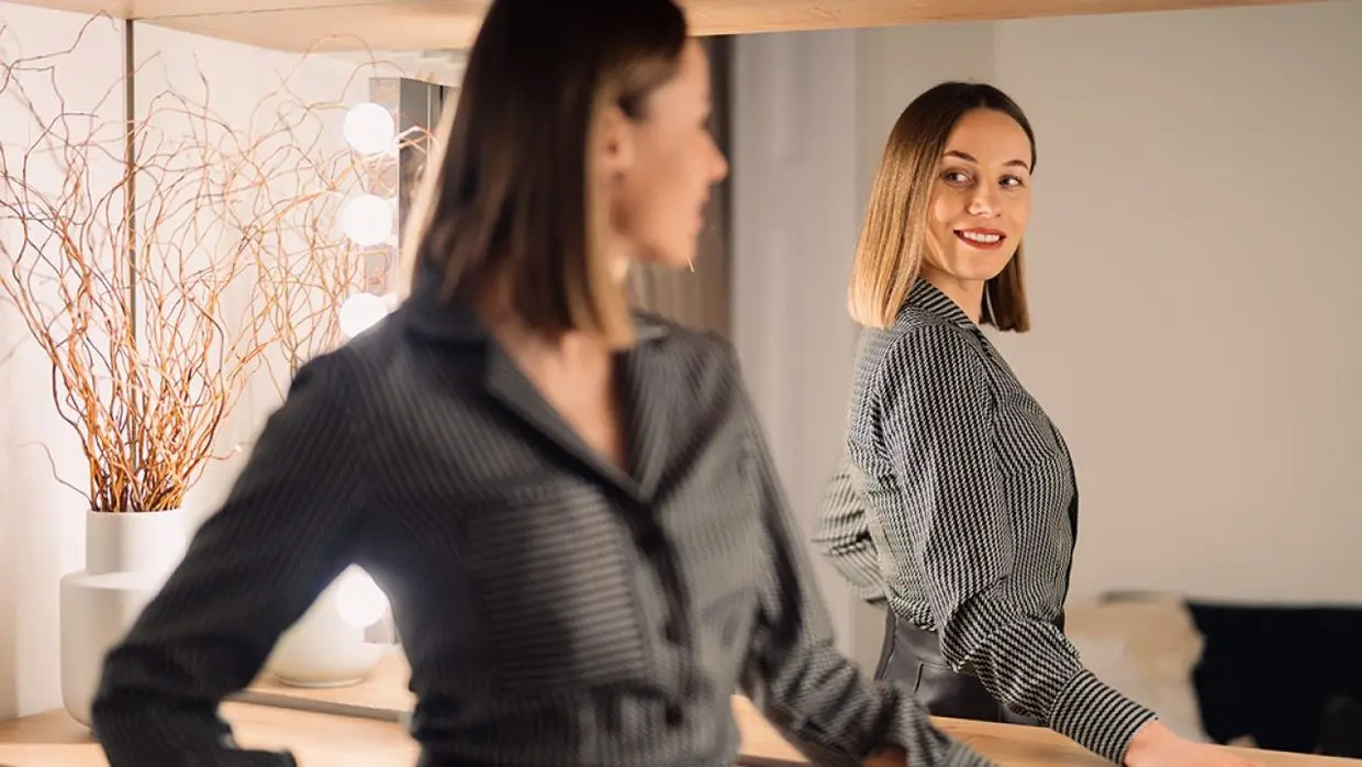 The Psychology of Beauty- Why Looking Good Changes How You Feel