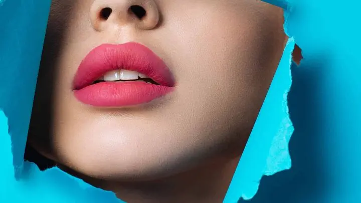 A picture of a woman's pink lips