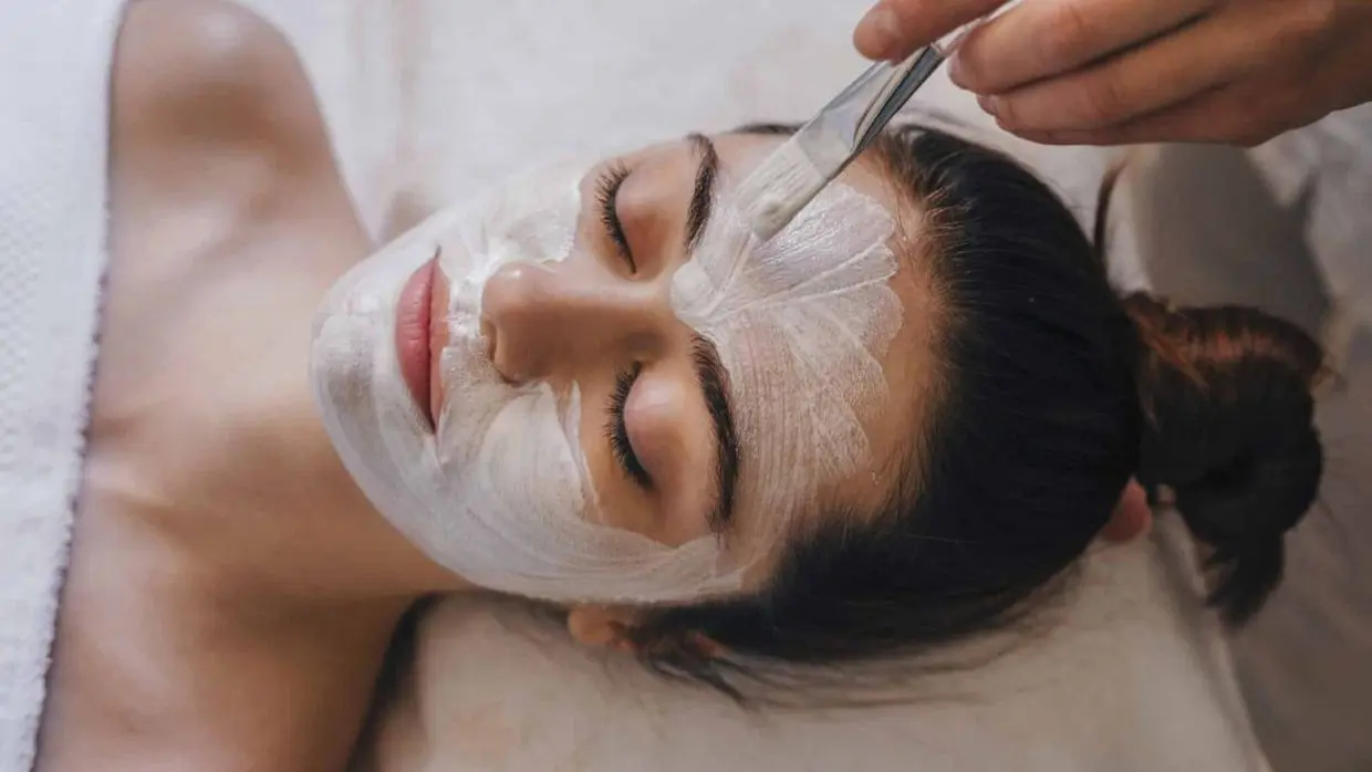woman getting a facial