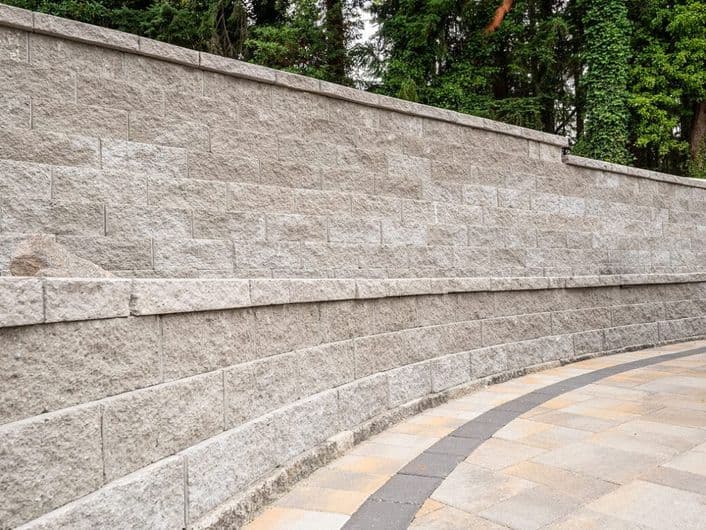 retaining walls Federal Way landscape support